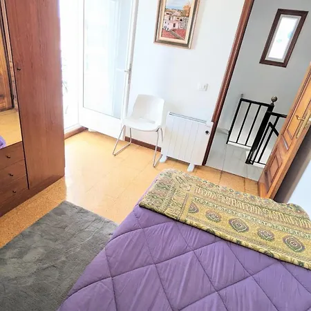 Casa Con Vistas A La Ria De Holiday home Vigo